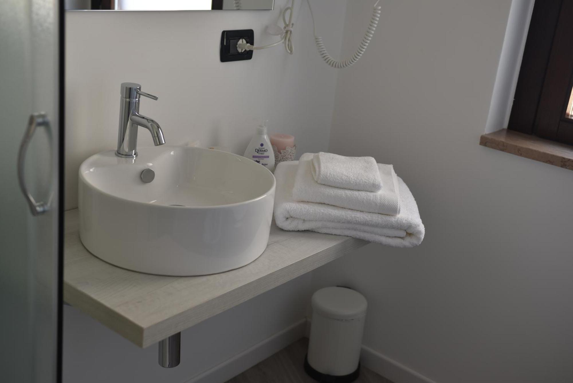 Elite Suite Home Термоли Экстерьер фото